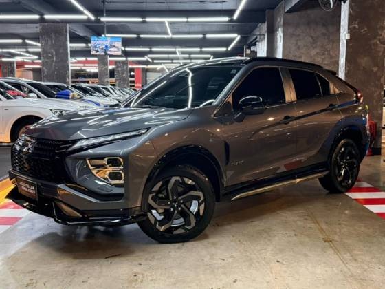 MITSUBISHI ECLIPSE CROSS 1.5 MIVEC TURBO GASOLINA HPE-S BLACK S-AWC CVT MITSUBISHI ECLIPSE CROSS 1.5 MIVEC TURBO GASOLINA HPE-S BLACK S-AWC CVT